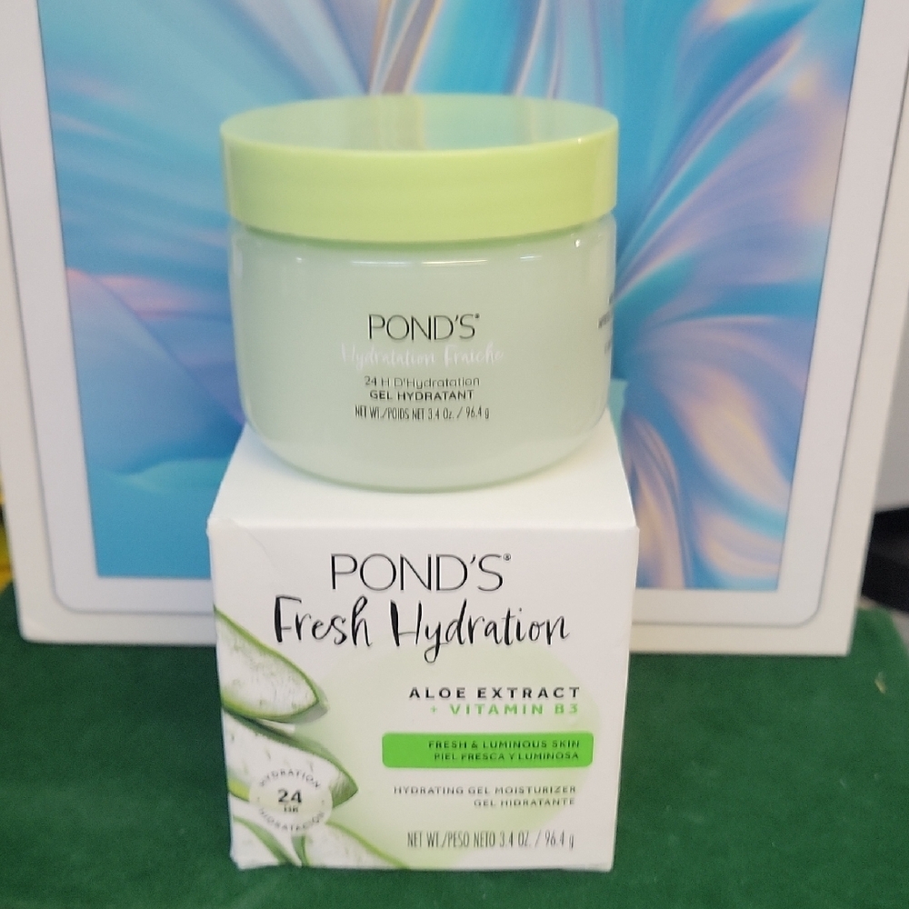 Fresh Hydration Gel with Aloe Extract 96.4g New